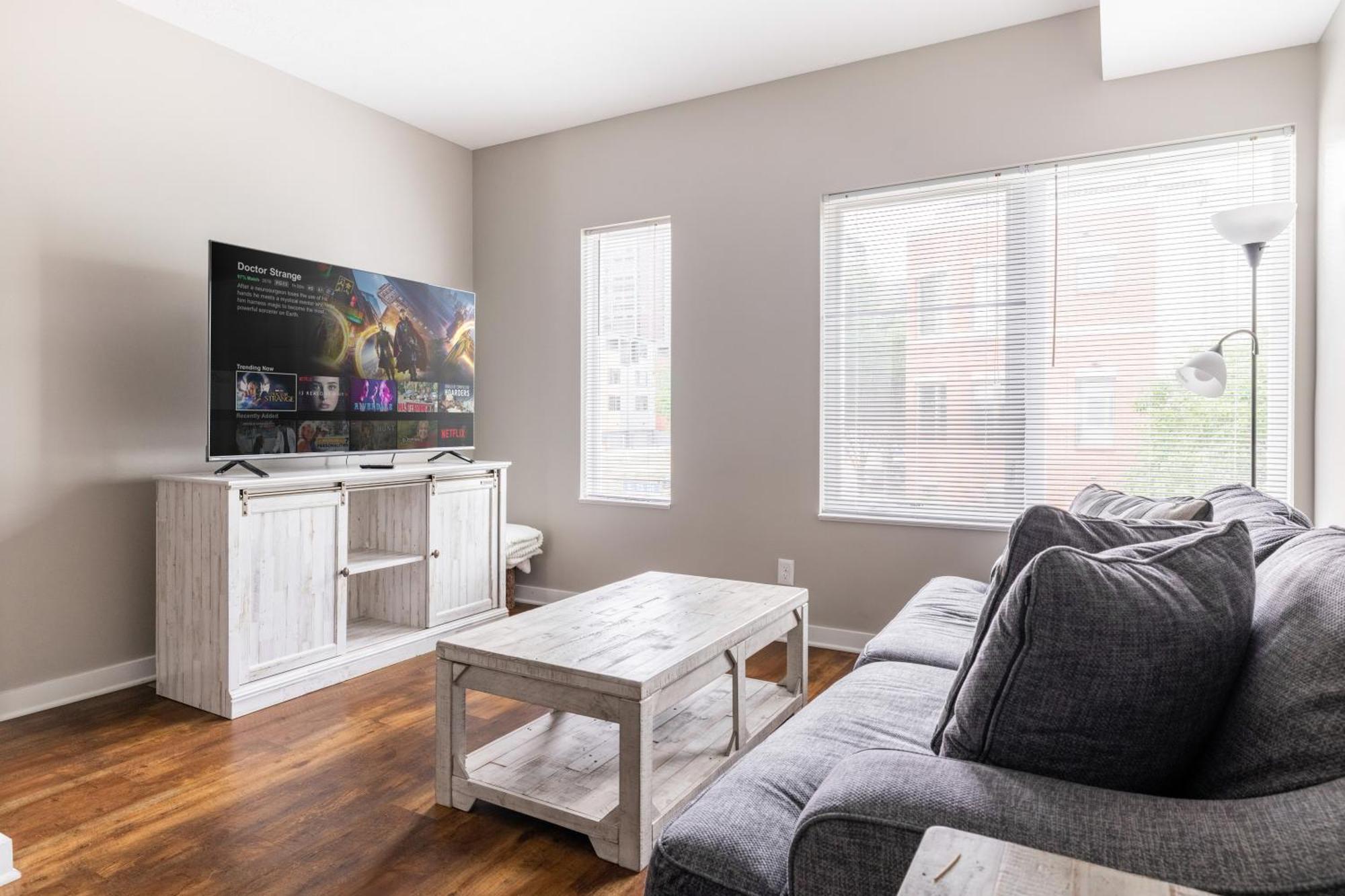 Luxury Downtown Townhome Unit 5 クリーブランド エクステリア 写真