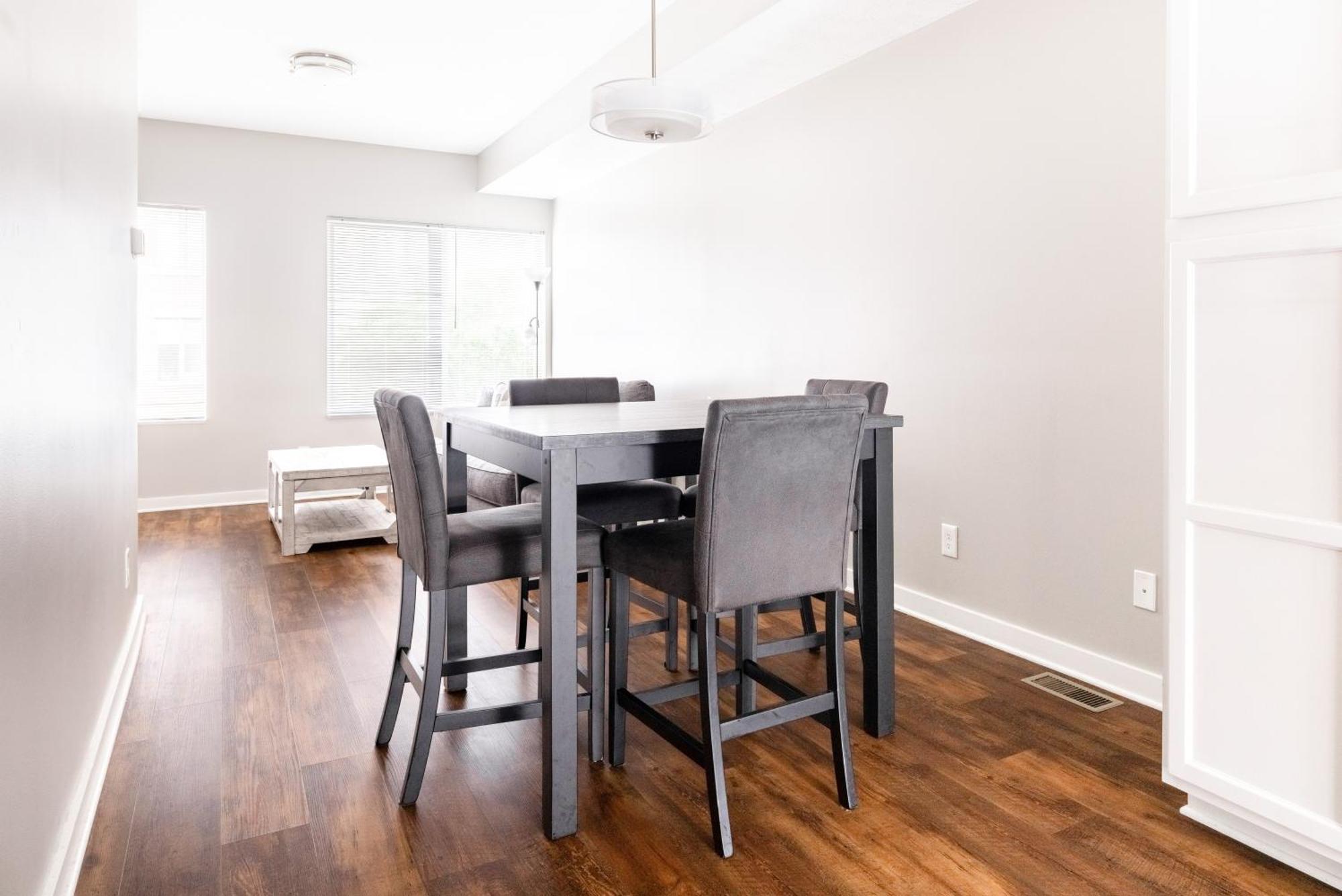 Luxury Downtown Townhome Unit 5 クリーブランド エクステリア 写真